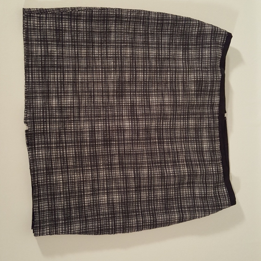 New York and Company Size 18 Skirt